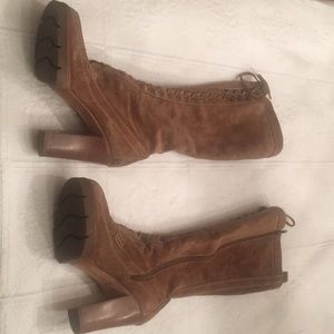 All leather Michael Kors boots super cute